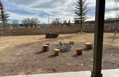 Panguitch Other | Luxury Red Barn at Stoney Farms NO CHOREs