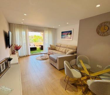 Torre-Pacheco Apartment | Luxury Renovated Apartment Stunning Views Pool and Golf resort 5star