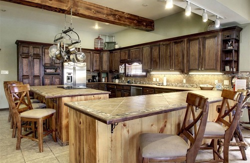 New Braunfels House | Luxury Rental with a Swimming Pool Perfect for Large Groups near Gruene, Texas