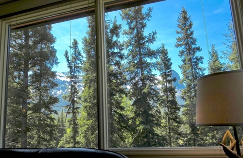 Canmore Condo | Luxury Resort Corner Suite. Awesome Views. Private setting. Cool Central A/Cn