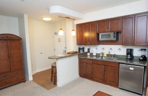 Las Vegas Resort | Luxury Resort & Spa Junior Suite 1bed/1BA + Sofa Bed Kitchenette