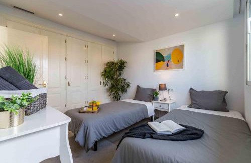 Fuengirola Apartment | Luxury Sea View Penthouse - Fuengirola Beach