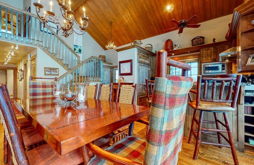 Jackson Hole Cabin | Luxury & secluded cabin w/furnished deck, wood fireplace, mountain & river views