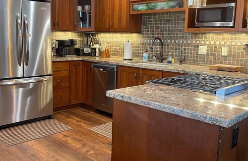 Sedona Shadows House | Luxury Sedona Oak Creek Canyon Home - Private Creek Access!
