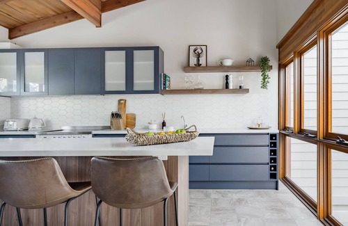 Coolangatta House | Luxury Self-Contained House - Rainbow Bay, Snapper Rocks