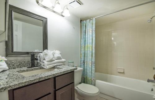Trailer Estates Apartment | Luxury Shorewalk Water Front 2 Bedroom 2 Bathroom 3Mins IMG 5 Mins Beach