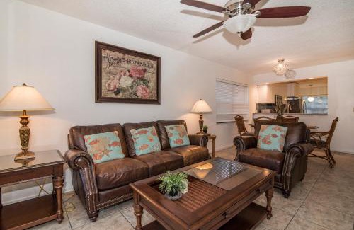 Trailer Estates Apartment | Luxury Shorewalk Water Front 2 Bedroom 2 Bathroom 3Mins IMG 5 Mins Beach