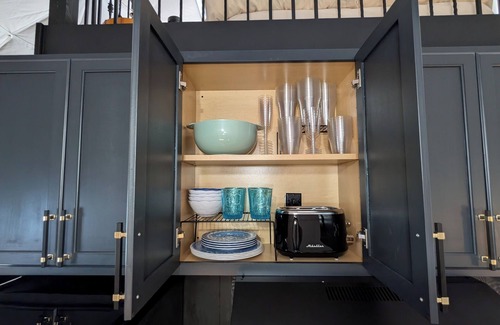 Oatmeal RV Rental | LUXURY STARGAZING GEODOME EXPERIENCE!