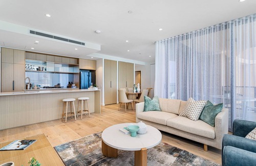 Palm Beach Apartment | Luxury Stay in Hemingway, Palm Beach