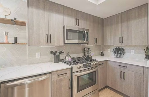 Kierland Condo | Luxury Stay | Kierland Views | Walk to Shops