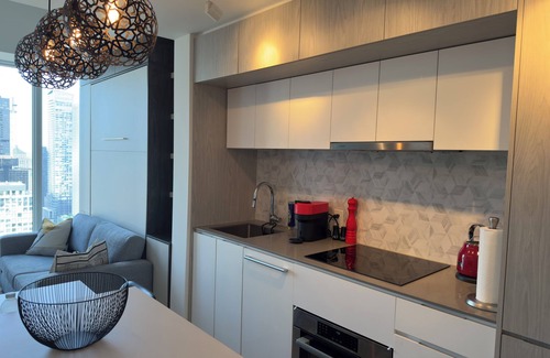 Ville-Marie Condo | Luxury Studio in heart of Downtown