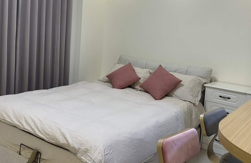 Zuoying District Apartment | Luxury Studio in the vibrant Kaohsiung Arena Area