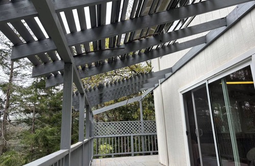 Los Gatos House | Luxury Suite in Los Gatos Mountain and Forest