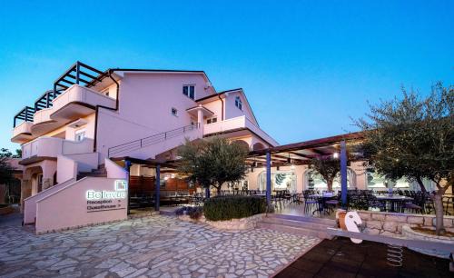 Lopar House | Luxury Suites Bellevue