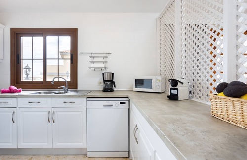 Complejo turistico Amarilla Golf Villa | LUXURY SUNNY HOLIDAY HOME WITH PRIVATE POOL