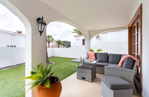 Complejo turistico Amarilla Golf Villa | LUXURY SUNNY HOLIDAY HOME WITH PRIVATE POOL