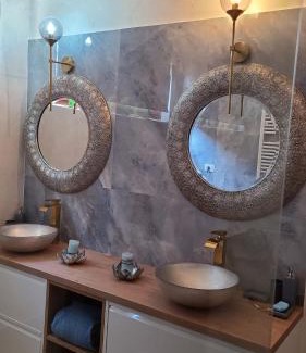 Roiano-Gretta-Barcola-Cologna-Scorcola Apartment | Luxury Sunset View