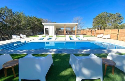 Ingram Other | Luxury Tented Cabin Glamping Escape, with River Access in Ingram, Texas