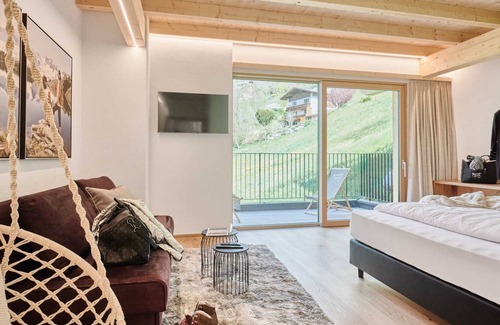Landeck Apartment | Luxury Three-Bedroom Apartment - Boutique Apartment Sonnenhang