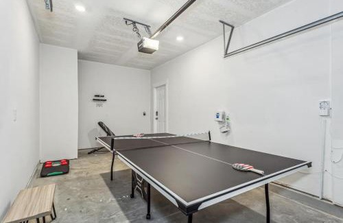 Pine Forest Apartment | LUXURY TOWNHOME NEAR DOWNTOWN AND PENSACOLA BEACH