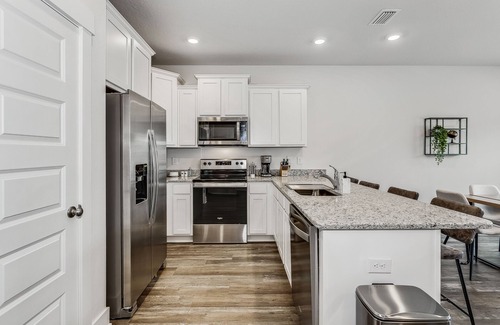 Northeast Pensacola House | LUXURY TOWNHOME NEAR DOWNTOWN AND PENSACOLA BEACH