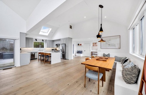 North Truro House | Luxury Truro Retreat Direct on Private Beach RPAM109