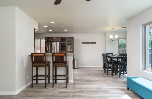 The Islands House | Luxury Updated 3-bedroom home with pool in Gilbert