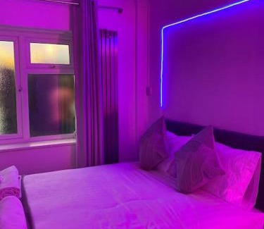 Broad Green Apartment | Luxury Urban Hideaway with private hot tub & Pole