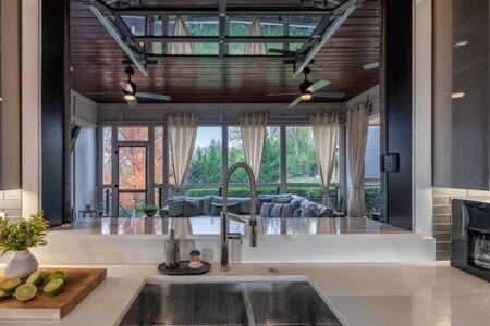 Talbot's Corner House | Luxury Urban Mansion with Rooftop Deck