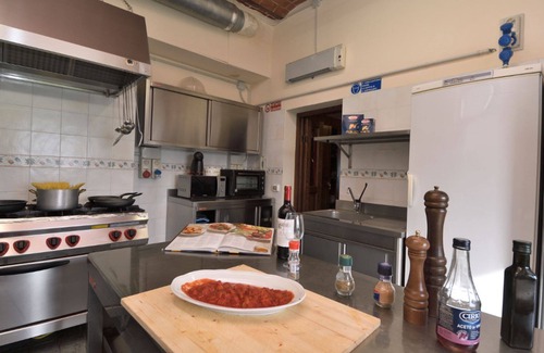 Le Piazze Villa | Luxury villa up to 18. Outdoor and indoor pool. jacuzzi and sauna