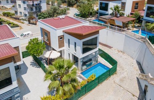 Kadnlar Denizi Mahallesi Villa | Luxury villa Ada Marin