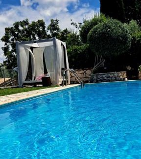 Spanokhorion Villa | Luxury Villa Athina