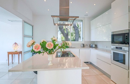 Cap-d'Antibes Villa | Luxury villa Cap d'Antibes sea view