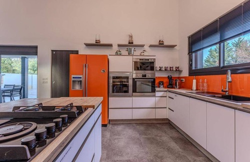 Biscarrosse Plage Villa | Luxury villa with heated pool near ocean in Biscarrosse Plage