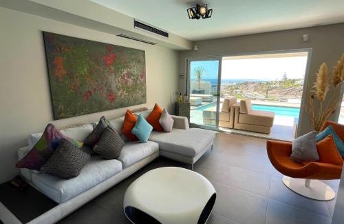 San Agustin Villa | Luxury Villa Morelli with seaview & heated pool