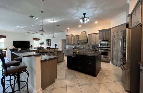 Port Charlotte Villa | Luxury Villa on Canal