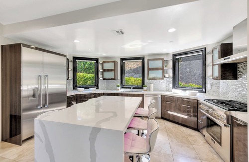 Hollywood Hills Villa | Luxury Villa W/Spectacular Hollywood Hills View