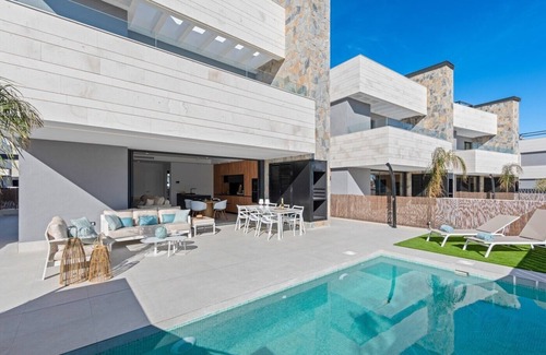 Torre-Pacheco Villa | Luxury Villa with heated pool in Santa Rosalia Lake & Life Resort (Casa XXVII)