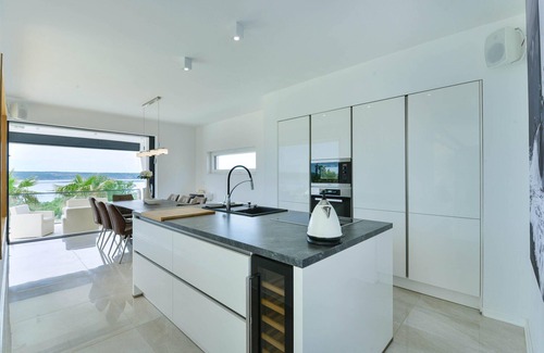 Maslenica Villa | Luxury villa with pool, wellness and sea view