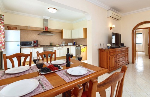 Matagorda Villa | Luxury Villa with Private Heated Swimming Pool, Pool Table, Free WiFi, SmartTV