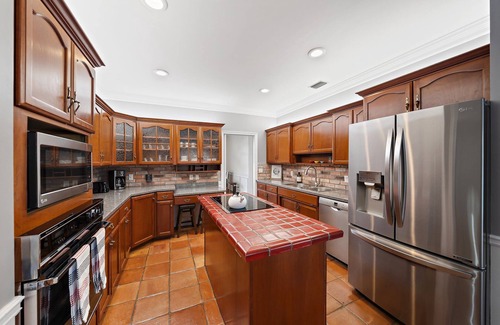 Wellington House | Luxury Wellington Home with a Beautiful Pool