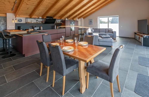 Norden House | Luxus Ferienhaus Voslapp für 6 Personen mit Pool, Sauna, Fitnessraum und Eigen