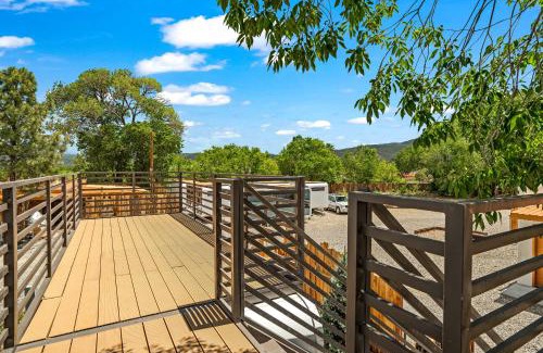 Taos Apartment | LUXX Lodge Glamping and RV Park