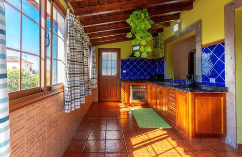 El Paso Cottage | Luz de Luna A few kilometers from the Caldera de Taburiente (pet friendly).