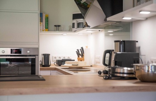 Uttum Apartment | Luzie, a stylish and cozy retreat - Van Senden