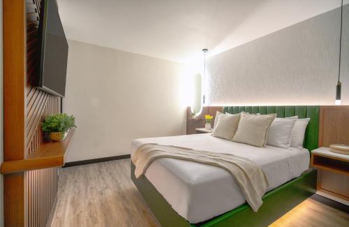 NoHo Arts District Hotel | LYFE INN & SUITES by AGA- North Hollywood Near Universal Studios