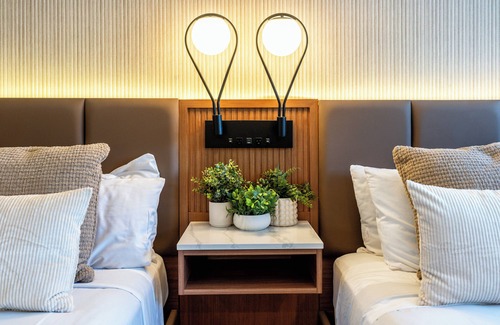 Fairfax District Hotel | LYFE INN & SUITES by AGA - Beverly Hills