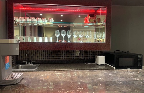 Lynn Valley House | Lynn Valley Creekside Suites