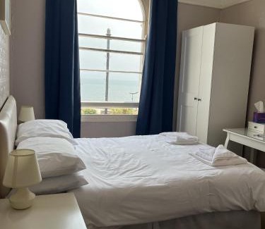 Teignmouth House | Lynton House Hotel