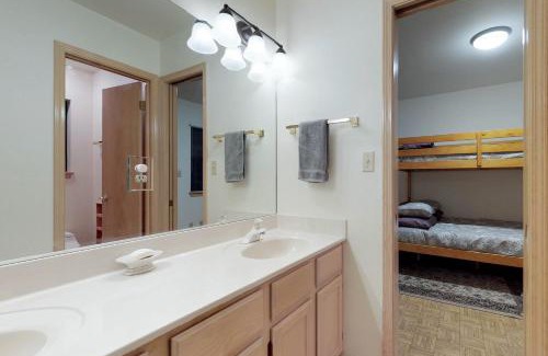 Flagstaff House | Lynx Cabin